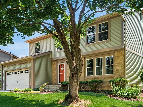 2nd image of 223 Gateside Ct