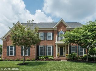 43330 Hollybank Pl, Chantilly, VA 20152