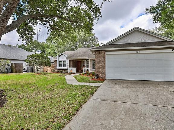3rd image of 875 Edgehill Dr