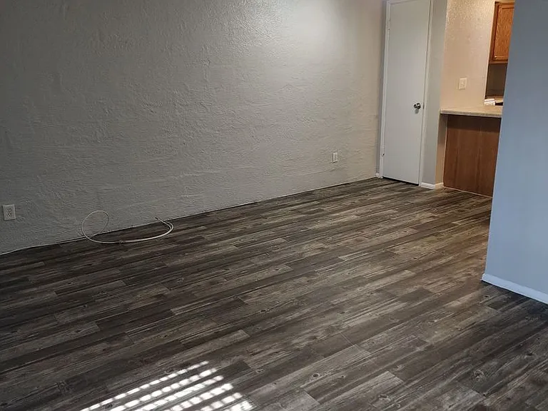 Scottsdale 5th Ave. Apartments — Photo 16