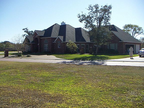 5th image of 1 Hermitage Dr