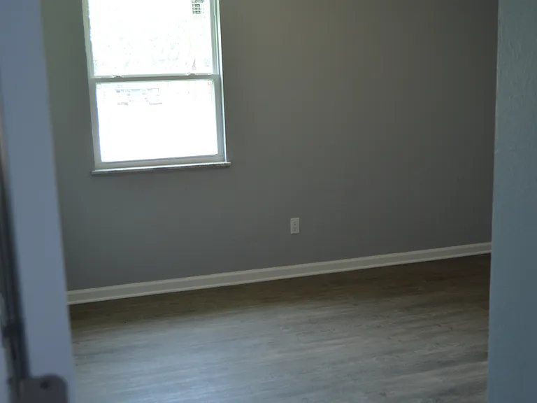 219 Leon St #6 — Photo 20