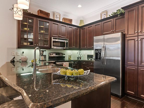 Gourmet Kitchen