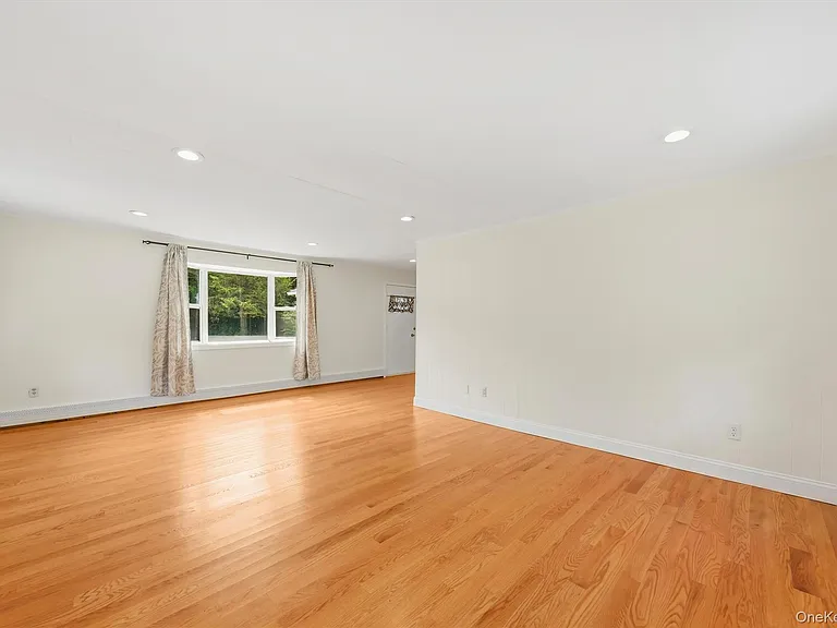 159 Ressique St #A — Photo 20