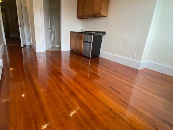 506 Beacon St APT 13