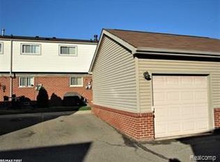 20938 Hunt Dr #52, Roseville, MI