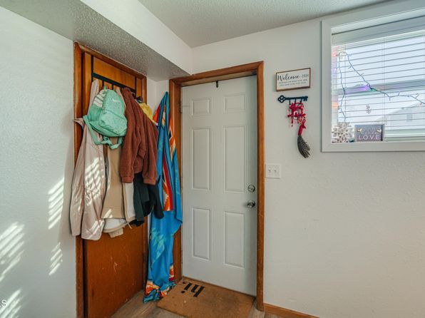 bismarck-north-dakota-78396356 picture