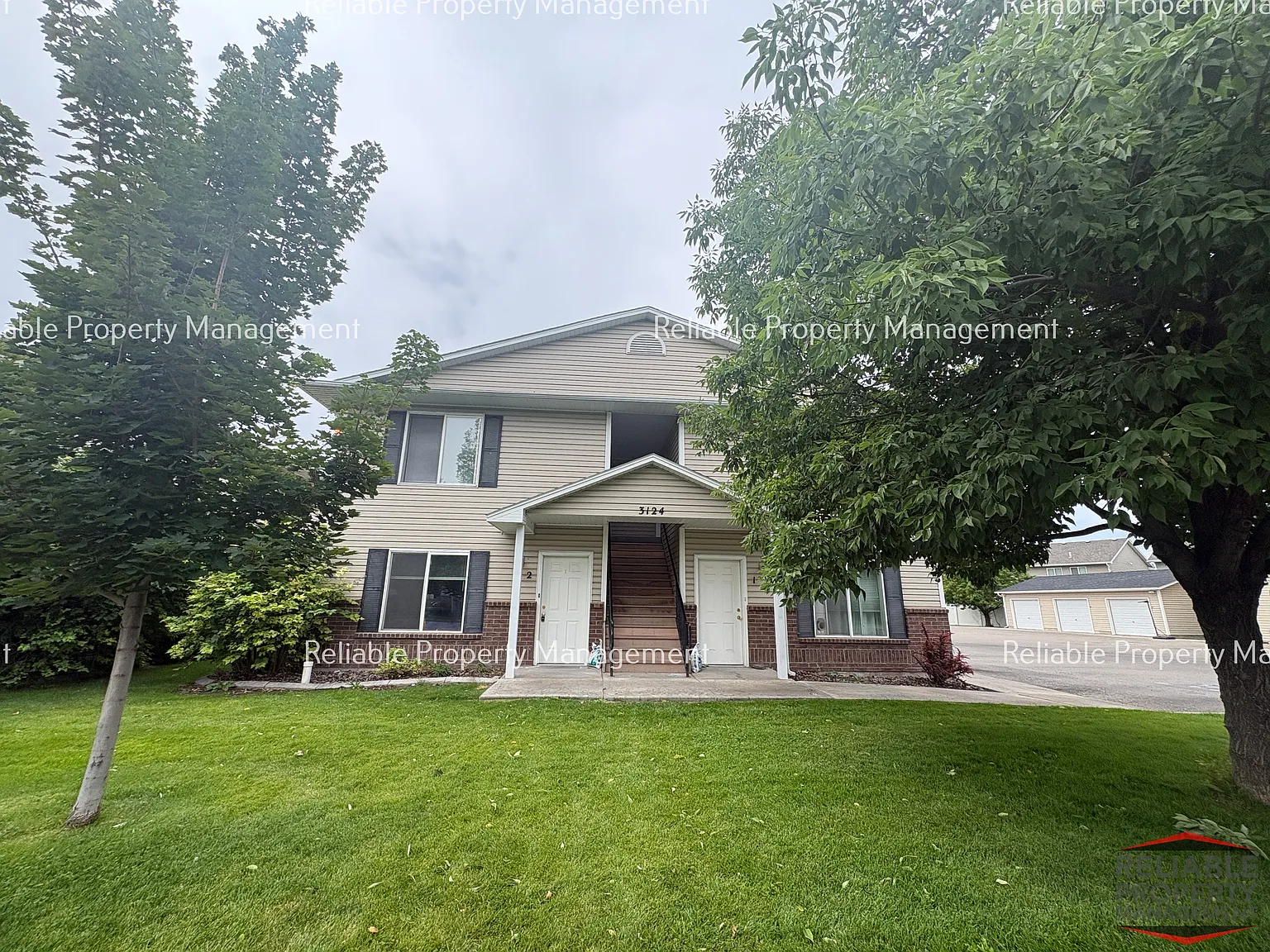 2 bed, 750 sqft, $1,095 — Photo 1
