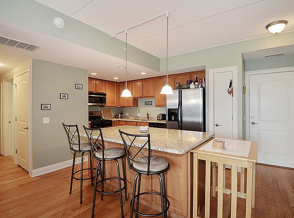 3rd image of 310 S Main St APT 316