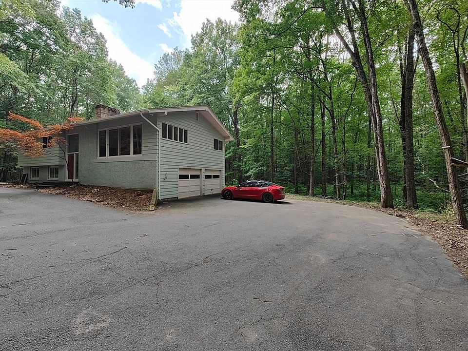 1st image of 35 Weatherwood Rd