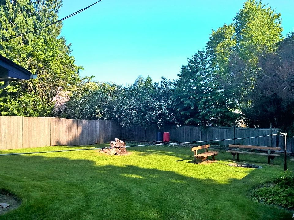 2nd image of 4902 23rd Ave SE