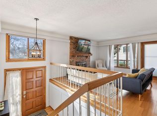 15792 27th Ave N, Plymouth, MN 55447