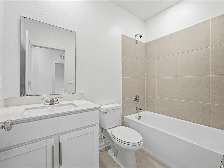 3064 Chromatic St — Photo 22