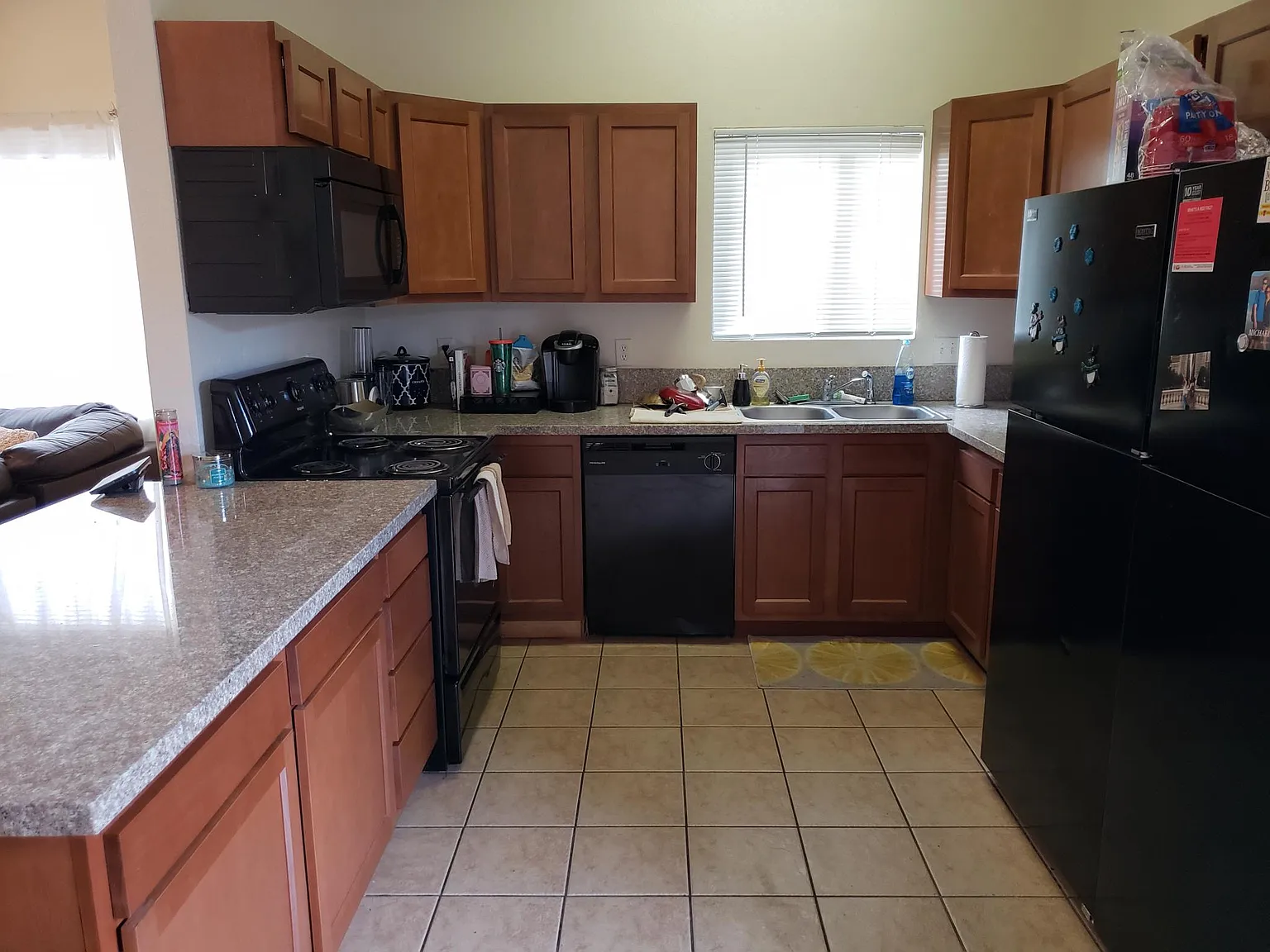 1144 E Edison St — Photo 4