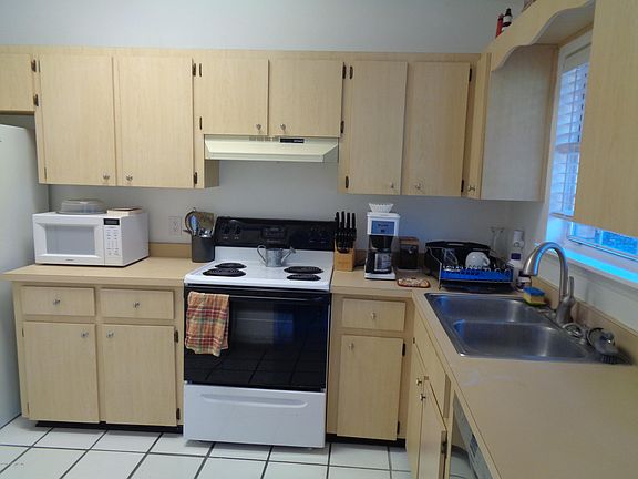 5th image of 2401 Kacie Ln