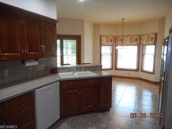4th image of 4339 Deer Creek Dr