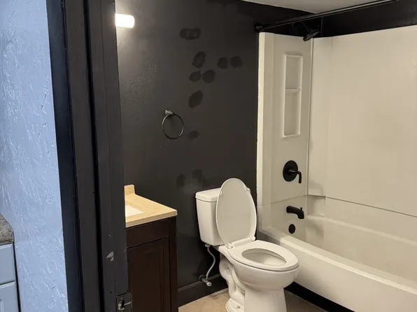 21 SW 1st Ave #1, Ocala, FL 34471