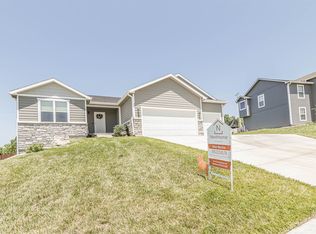 511 Prairie Meadow Rd, Saint George, KS 66535