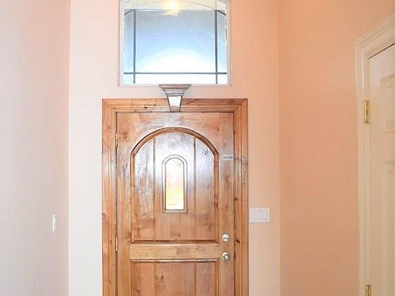 2nd image of 3714 Illeana St #25