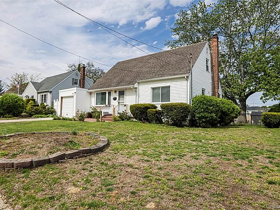 2nd image of 2687 Fox Road