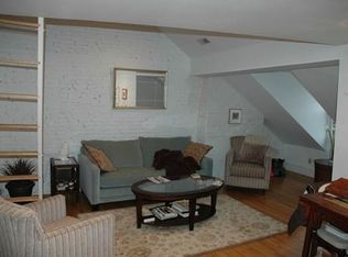 131 Charles St APT 4, Boston, MA 02114