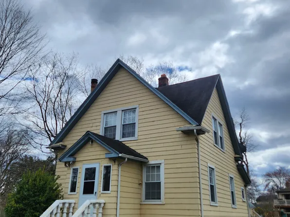 531 Chopsey Hill Road, Bridgeport, CT 06606