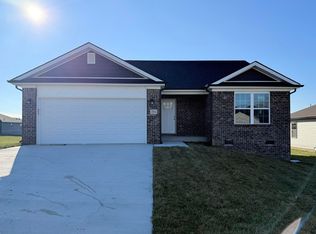 251 Brook Cv, Berea, KY 40403