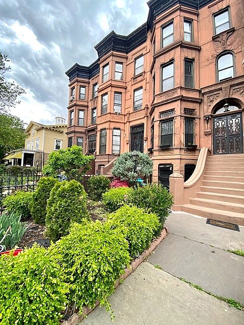 1st image of 103 Mac Donough St #3