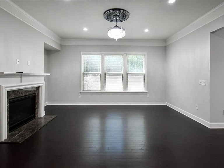 123 Barkley Ln — Photo 11