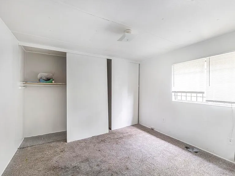 5741 Bloomfield Rd — Photo 12