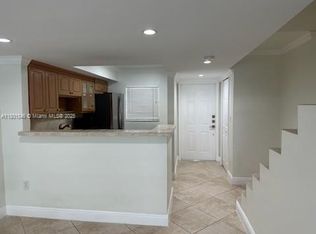 4600 SW 67th Ave APT 226, Miami, FL 33155