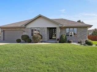 287 Shenandoah Dr, Romeoville, IL 60446