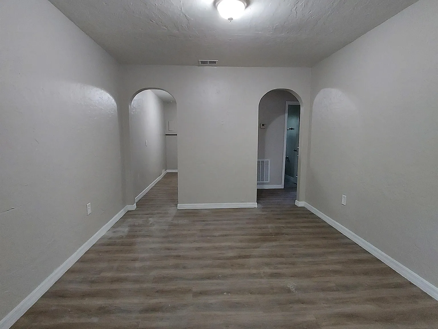 1815/1817 Lillie Street - 1815 — Photo 3