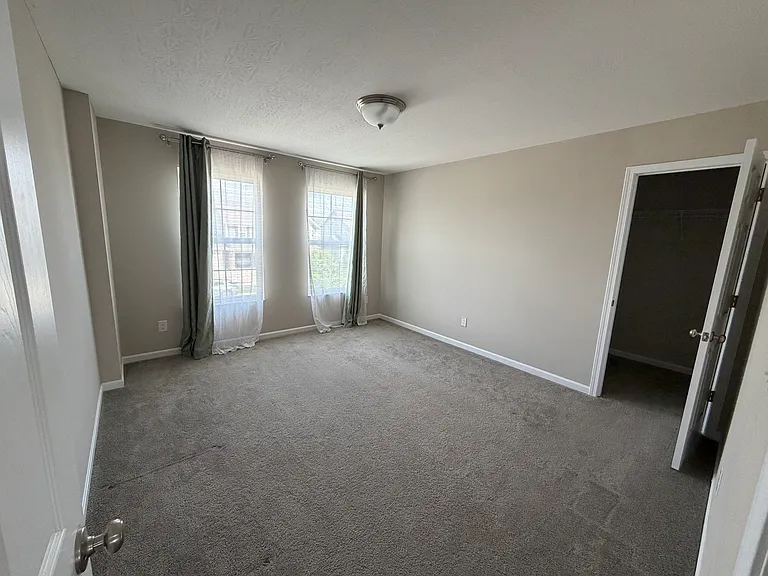 1340 Glen Canyon Dr — Photo 16