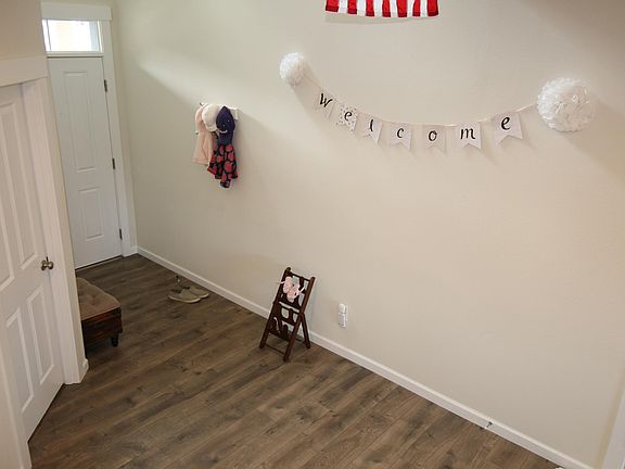 3rd image of 4812 51st Avenue Ct W