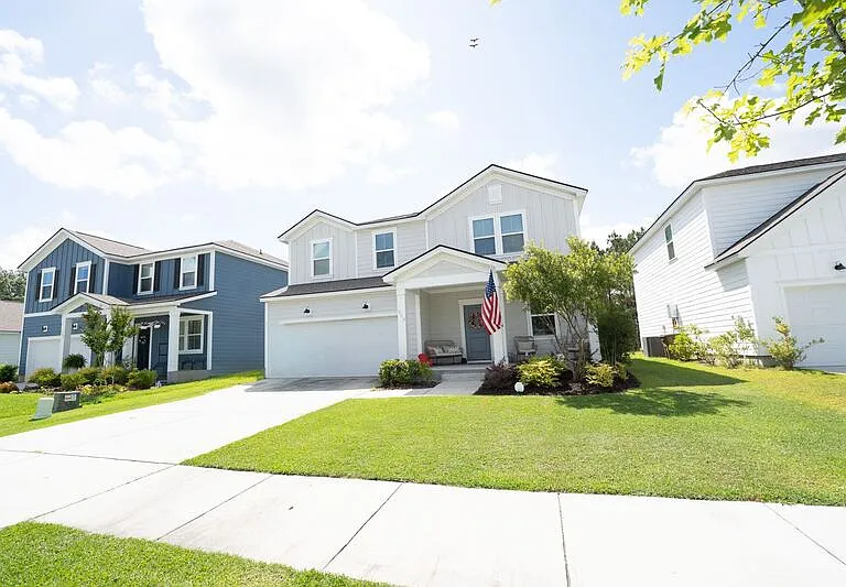 920 Longleaf Dr — Photo 4