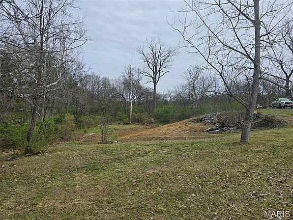 3rd image of 3943 Torch Club Rd
