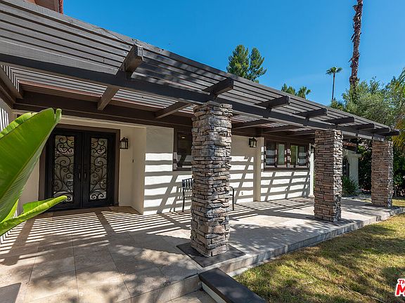 4th image of 10 Baymare Rd