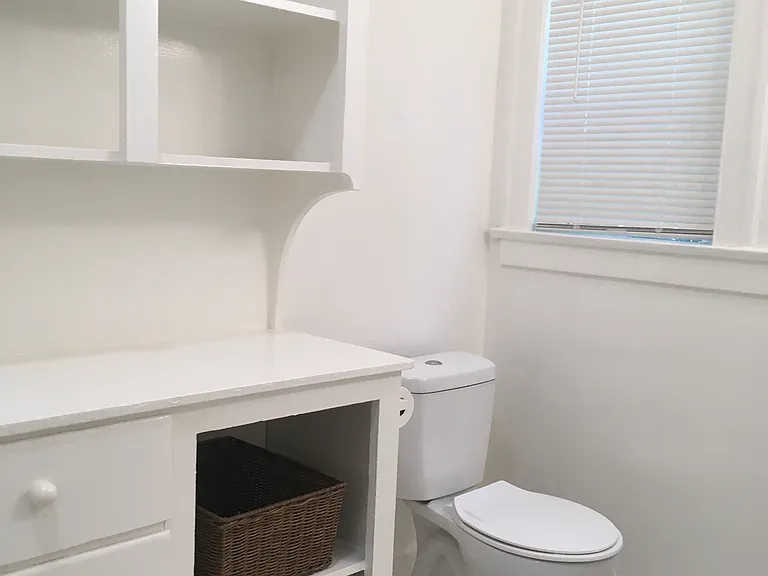 2035 1/4 N Vista Del Mar Ave — Photo 15