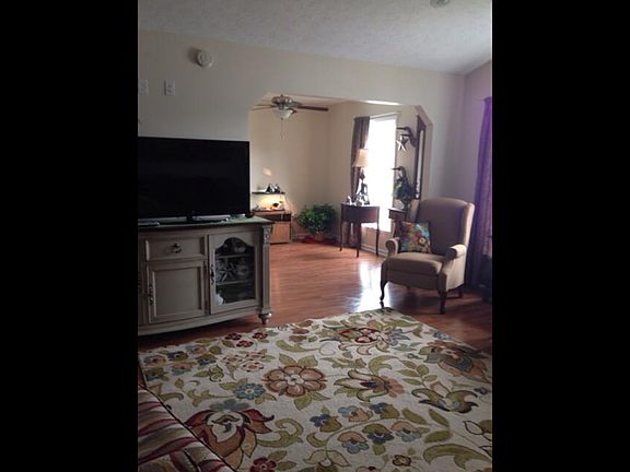 2nd image of 1021 Park Boulevard Cir
