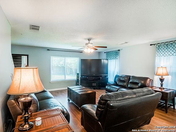 5th image of 9218 Gambier Dr