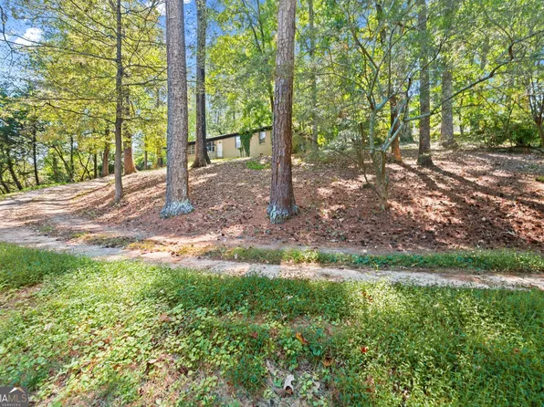 9705 Coleman Rd, Roswell, GA 30075