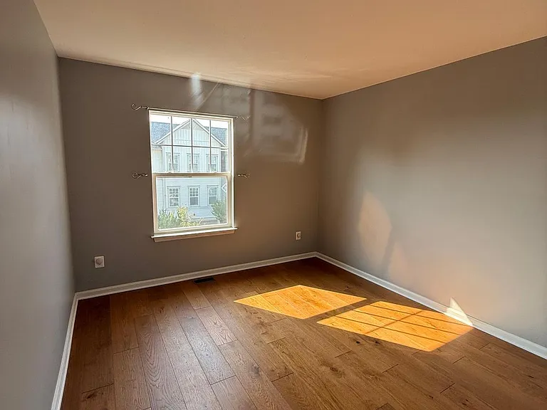 113 Gretchen Ct — Photo 9