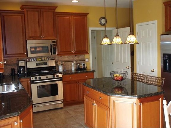 2nd image of 5373 Wheatsheaf Ln
