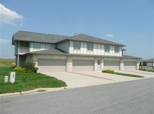 11191 Vermont Cir, Crown Point, IN 46307
