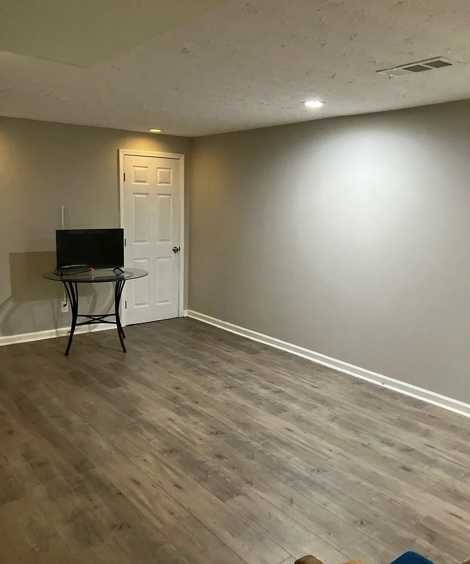 2 bed, 850 sqft, $1,500 — Photo 1