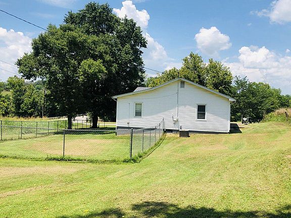 3rd image of 12 Smith Creek Dr