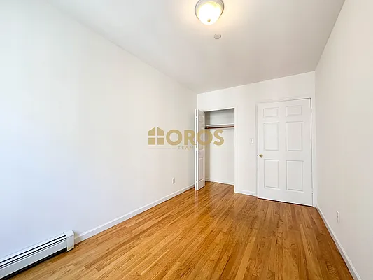 Rented by City Connections Realty | media 16