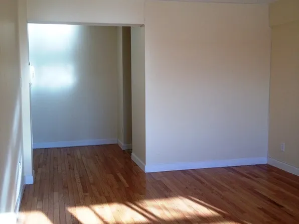 16-70 Bell Boulevard image 11 of 17