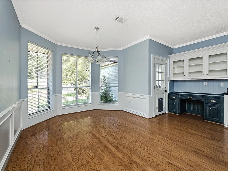 12002 Moorcreek Dr — Photo 17